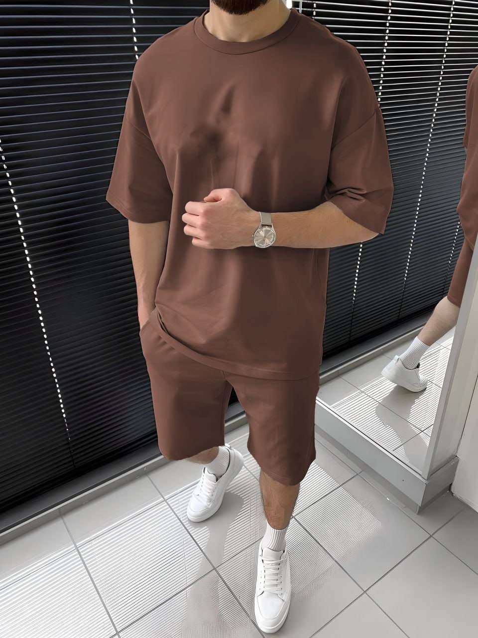 футболка та шорти